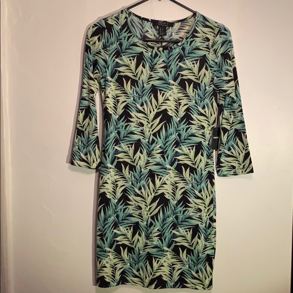 Forever21 Printed Tropical Dress